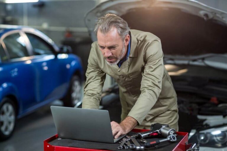 How to Spot Diesel Engine Issues Early to Avoid Disruptions in Your Business Fleet