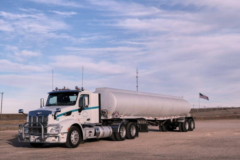 The Essential Guide to Finding the Right Bulk Fuel Supplier for Your Fleet Operations