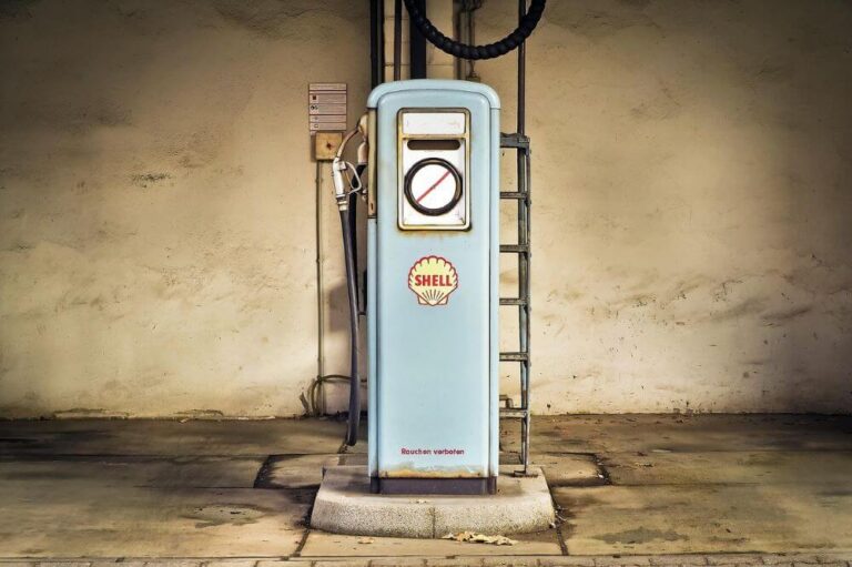 Key Factors to Consider When Selecting a Fuel Supplier
