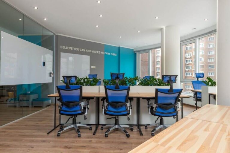 How to Maintain a Professional Office Environment