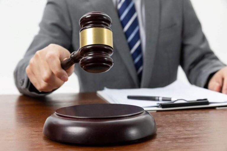 The Situations Where You Will Need the Help of a Wage and Hour Lawyer