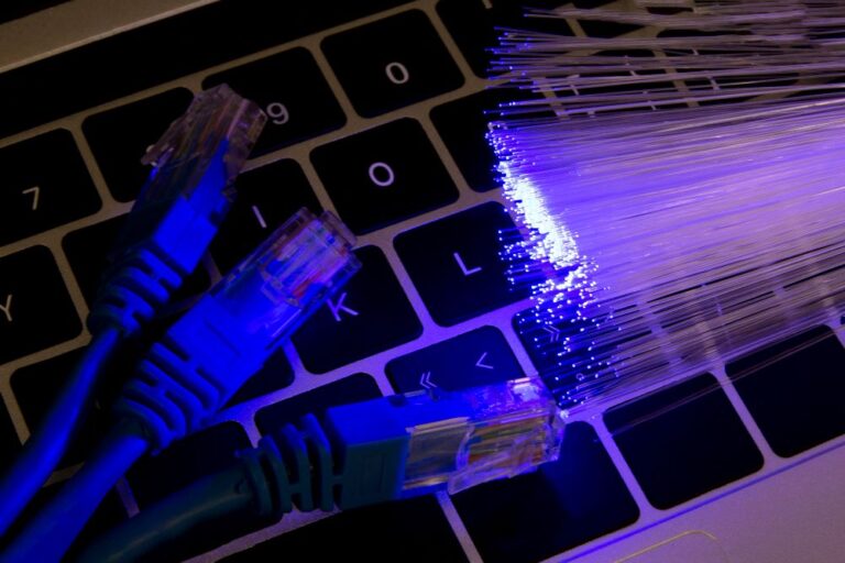 What Are the Key Factors to Compare When Choosing an Internet Plan
